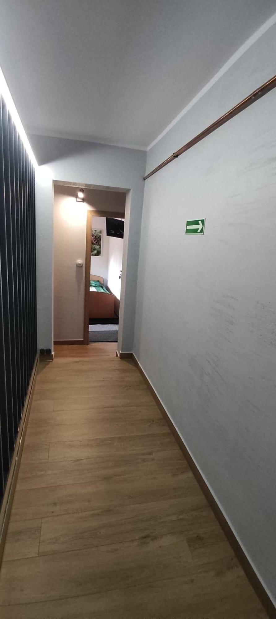 Noclegi I Restauracja Gracja Belchatow Ngoại thất bức ảnh
