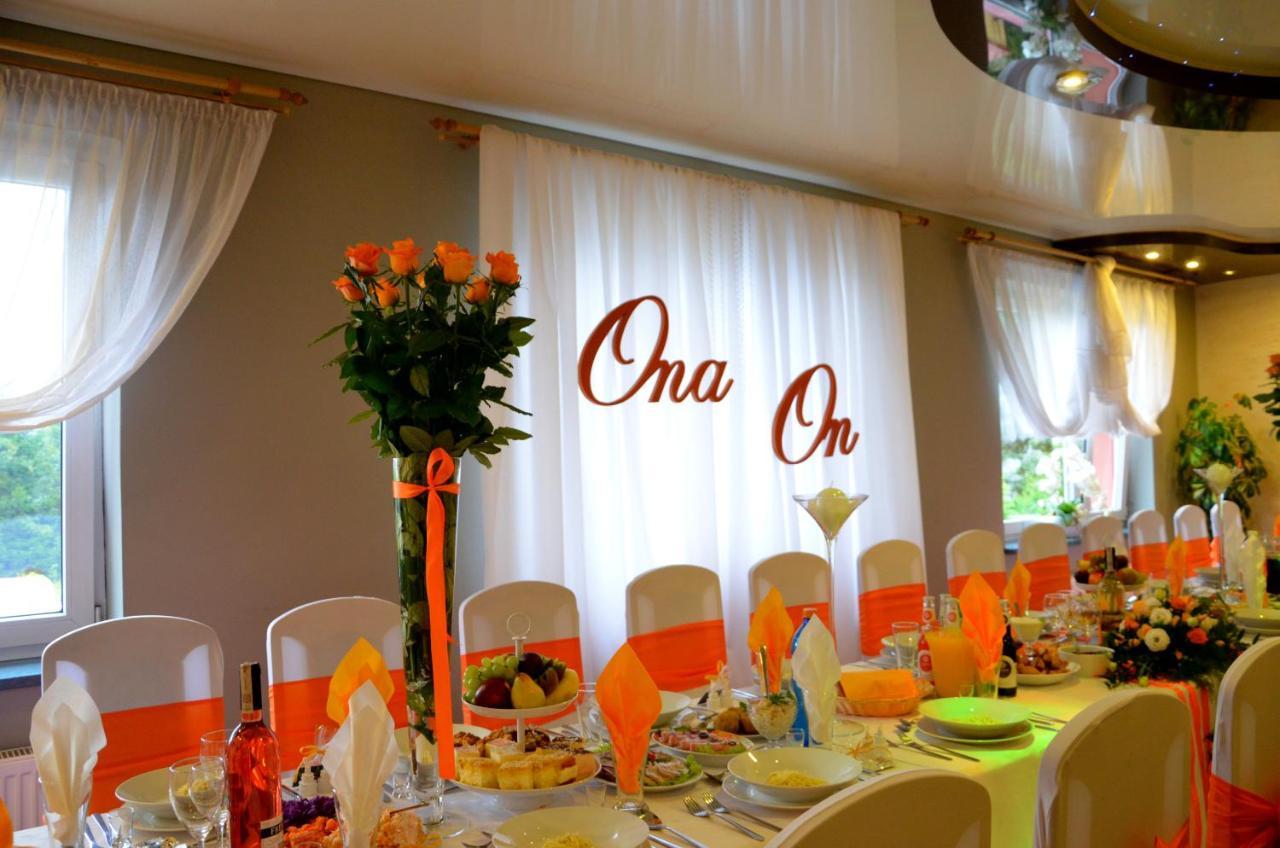 Noclegi I Restauracja Gracja Belchatow Ngoại thất bức ảnh